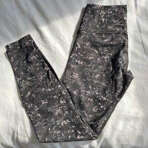 Lululemon Wunder Under Leggings